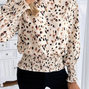 SHEIN Cream & Black Speckled Blouse